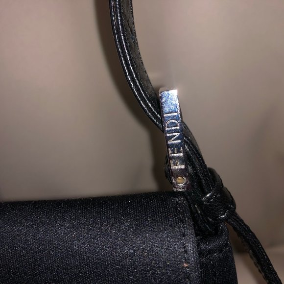 SOLD ♥Authentic Vintage Fendi Shoulderbag - Picture 4 of 15